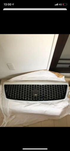 18クラウン  後期グリルほぼ新品