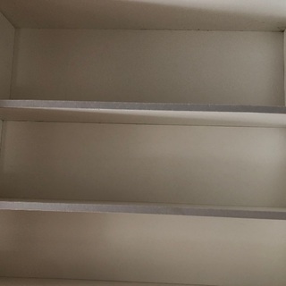 本棚などに使えます。