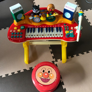 アンパンマン　キーボード　イス付き