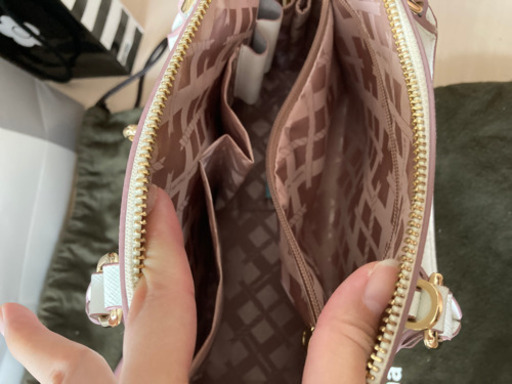 美品　Samantha Thavasa バッグ