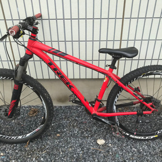 TREK マウンテンバイクの画像