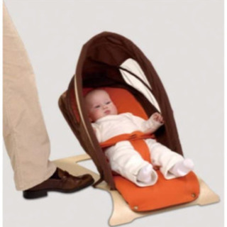 svanbaby ベビーバウンサー　さらにお値下げしました！の画像