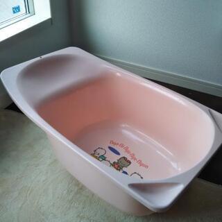 ベビー用品：combiのベビーバス