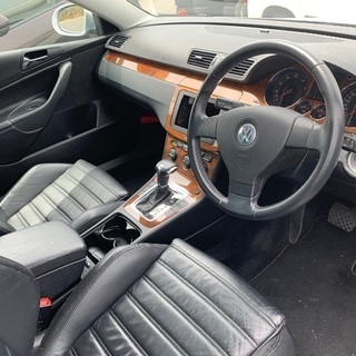 部品取り　一台　VW　パサートヴァリアント　2007年　3CAXZF　の画像