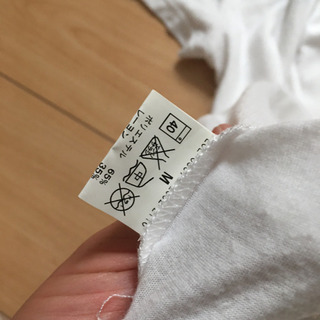 something カットソー　Mの画像