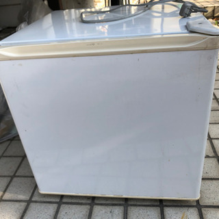 ミニ冷蔵庫