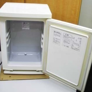 ☆小型冷蔵庫の画像