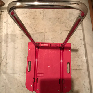 可愛い小型の台車です