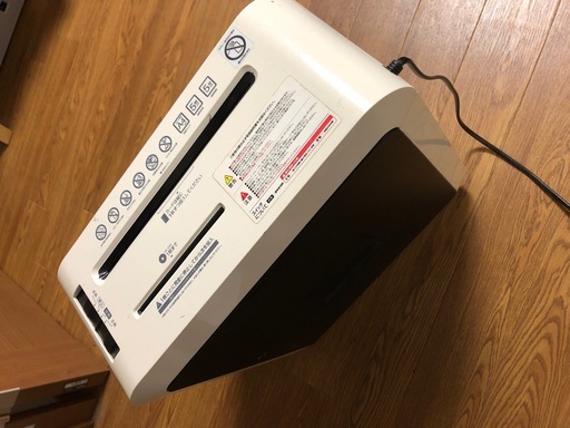 シュレッダー　アイリスオーヤマ