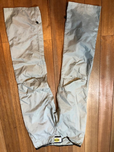 BATES パンチングレザーパンツ買っていただける方募集しています