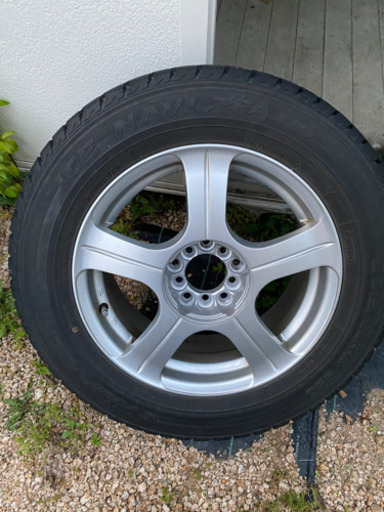 スタッドレスタイヤ  16インチ 4本セット