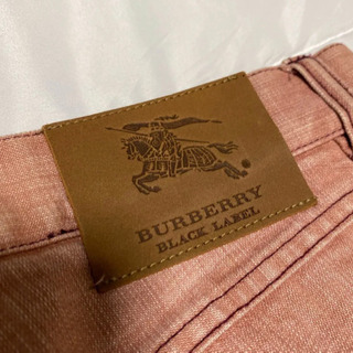 【希少】Burberry black label バーバリーブラックレーベル ピンクジーンズの画像