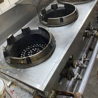 大型鉄製品 (コンロ、シンク、ラック棚など)