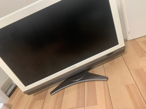 【世界の亀山】古いけど美品！テレビ譲ります！