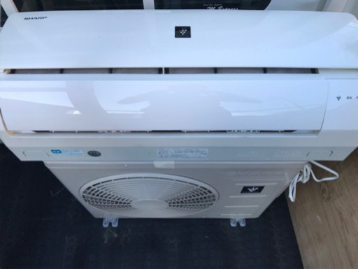 福岡市内取付工賃込み　エアコン　シャープ　エアコン　6畳  2011年