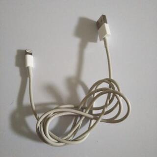アップル純正品：ライトニングUSBケーブル