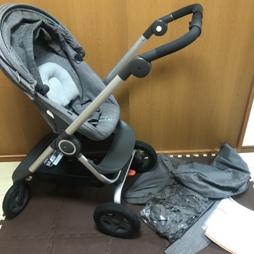 （取り引き中）ストッケ　スクート2☆付属品付き