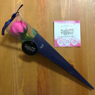 花のカタチの入浴剤  🌹　バスフレグランス