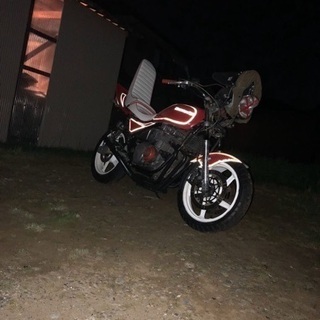 ゼファー400初期型