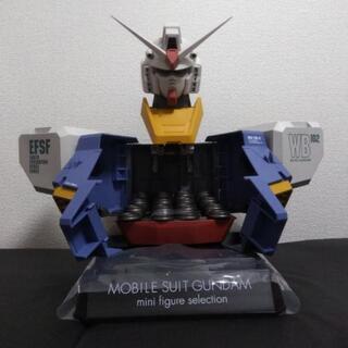 ガンダム胸像型　超巨大　入手困難　ディスプレイ　とにかくデカイカッコいいの画像