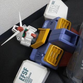 ガンダム胸像型　超巨大　入手困難　ディスプレイ　とにかくデカイカッコいいの画像
