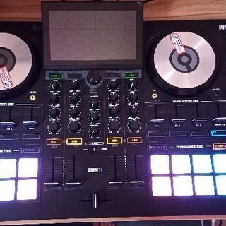 9/13までの特別価格！ 美品 RELOOP ( リループ ) TOUCH VirtualDJ PRO付属4ch一体型DJコントローラーの画像