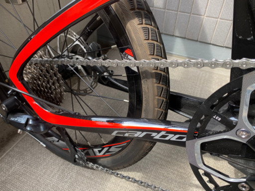 防犯登録済み　SAVANE(サヴァーン) Cabon FDB 20 SHIMANO SORA 9speed フルカーボンフレーム&フォ