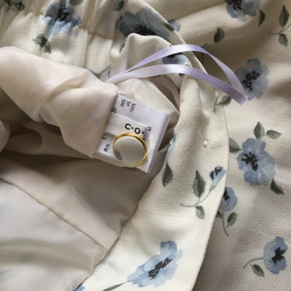 花柄のキュロットの画像