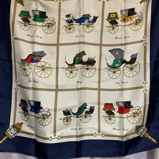 CELINE  Cartier セリーヌとカルティエのスカーフの画像