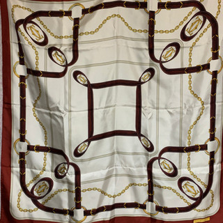 CELINE  Cartier セリーヌとカルティエのスカーフの画像