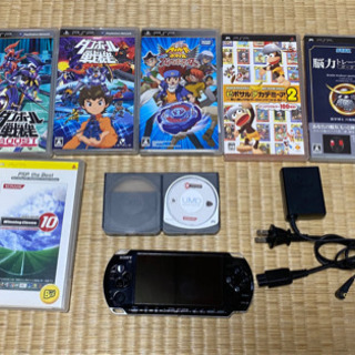 PSP 3000 SONY ソフト7枚　充電器付　ソフトケース　...