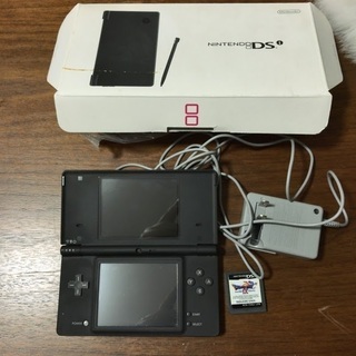 Nintendo DSi　ブラック　DQ9