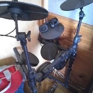 電子ドラム  《お取引中》