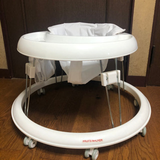 フルーツウォーカー　歩行器