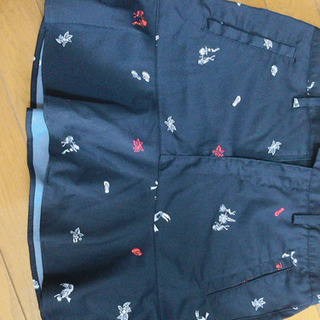 adidasゴルフウェアスカートの画像