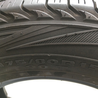 【無料】クムホ 175/80R15 テリオスキッド/パジェロミニ用 タイヤ 2本の画像