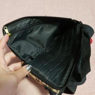 キティーちゃんポーチの画像