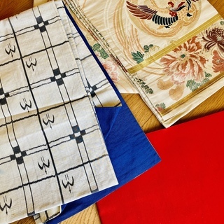 大量出品　着物帯　正絹　ハギレ　リフォーム用の画像