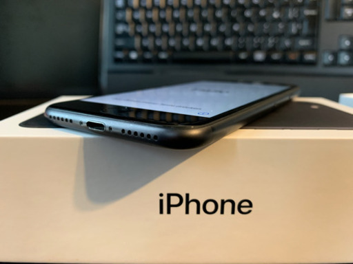 【美品】iPhone7 ブラック　128G SIMフリー