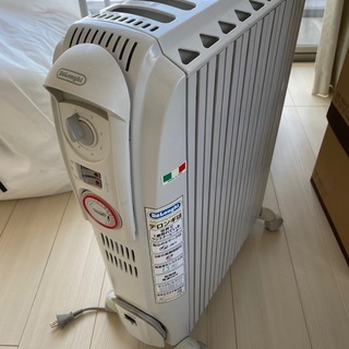【至急引取希望】デロンギ オイルヒーター D091549ECF