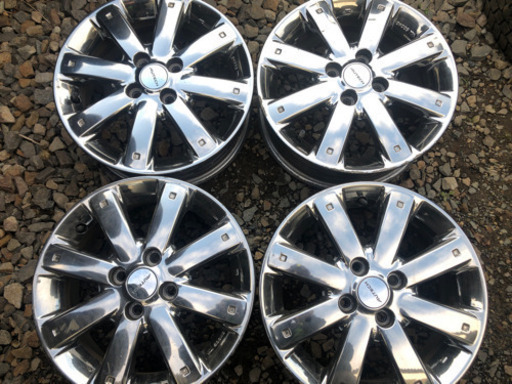 日産オーテック15インチホイールセットキューブ　マーチ等に