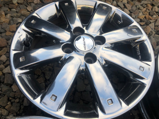 日産オーテック15インチホイールセットキューブ　マーチ等に