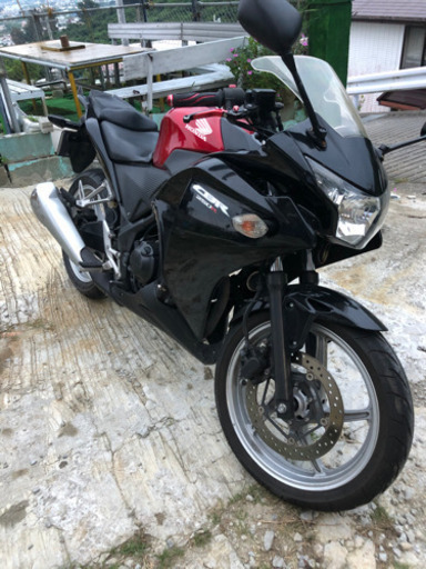 ホンダ CBR250R
