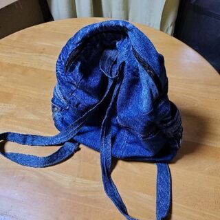 ﾃﾞﾆﾑﾘｭｯｸの画像