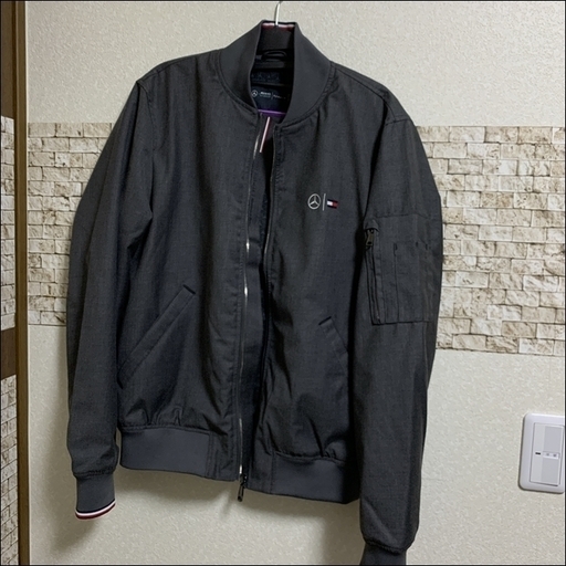 ボンバージャケット　  アウター　普段Mサイズの方　かなり格安ですよ