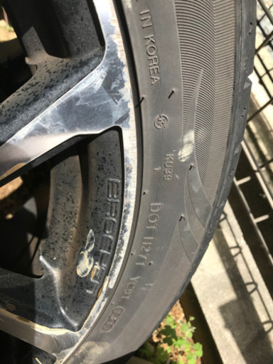 245 40R19ZR タイヤ　アルミホイール
