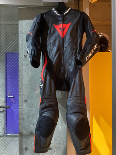 【DAINESE】ダイネーゼ/LAGUNA SECA 4 1PC PERF