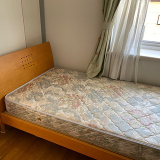 【決定しました】シングルベッドお譲りします