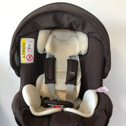 チャイルドシート　エールべべ　クルットNT2