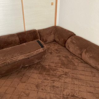 背つきカーペット